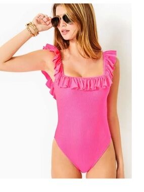 BNWT Lilly Pulitzer Aemma Ruffle One-Piece Swimsuit in Roxie Pink. Size 14.